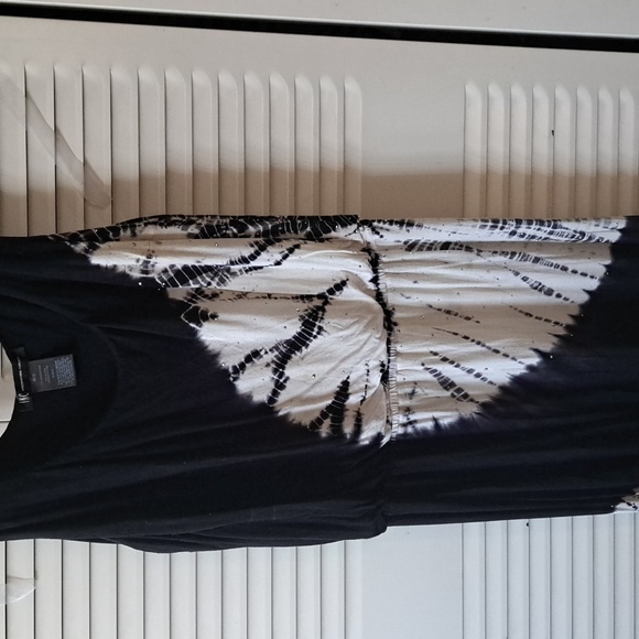 Sz M Rayon, Lined B/W Maxi Dress w elastic waist. Preloved. Lots of life left - Picture 5 of 7